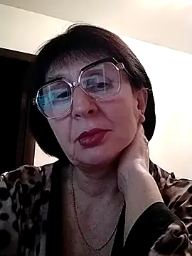 Snapshot of AlbinaXPretty chatting on 16, 2, 2025 AlbinaXPretty online show from 16, 2, 2025