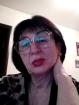 Snapshot of AlbinaXPretty chatting on 28, 2, 2025 AlbinaXPretty online show from 28, 2, 2025