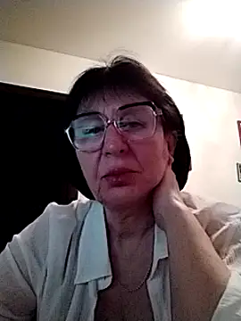 Snapshot of AlbinaXPretty chatting on 8, 3, 2025 AlbinaXPretty online show from 8, 3, 2025