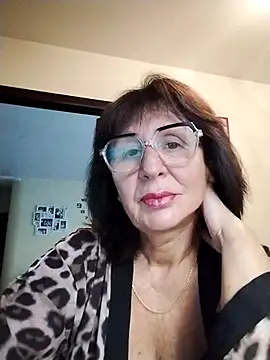 Snapshot of AlbinaXPretty chatting on 16, 9, 2025 AlbinaXPretty online show from 16, 9, 2025