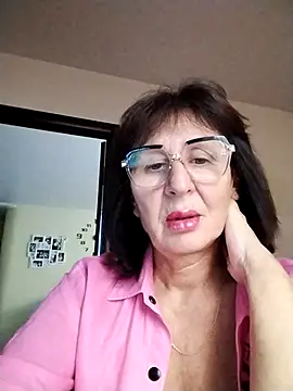 Snapshot of AlbinaXPretty chatting on 18, 9, 2025 AlbinaXPretty online show from 18, 9, 2025