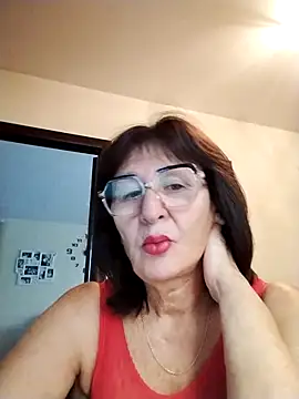 Snapshot of AlbinaXPretty chatting on 5, 10, 2025 AlbinaXPretty online show from 5, 10, 2025