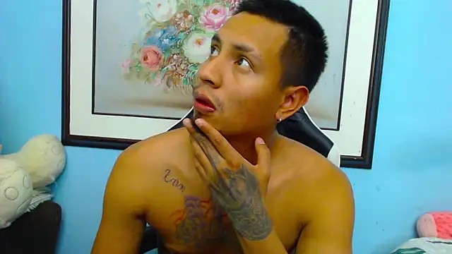 Snapshot of Luciana_and_Neitan chatting on 2, 2, 2025 Luciana and Neitan online show from 2, 2, 2025