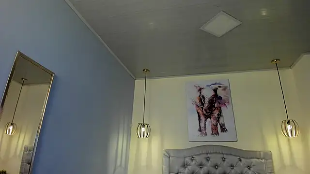 ayshel   online show from 30, 10, 2025