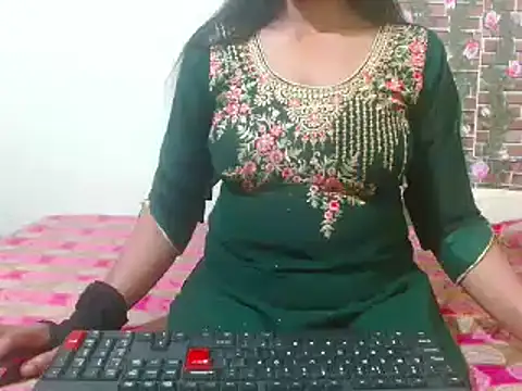 nikitahot3 online show from 13, 3, 2025