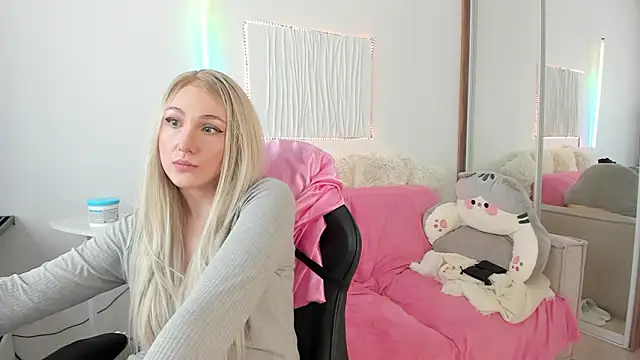 CarolMay online show from 5, 3, 2026