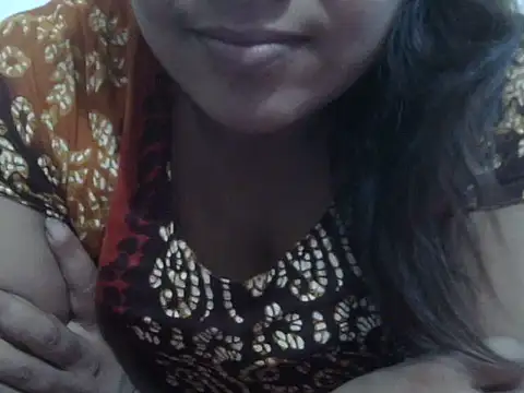 Snapshot of shekira99 chatting on 14, 7, 2026 shekira99 online show from 14, 7, 2026