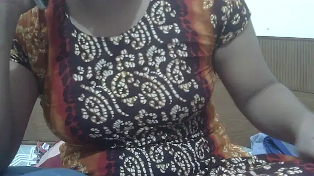 Snapshot of shekira99 chatting on 5, 8, 2026 shekira99 online show from 5, 8, 2026