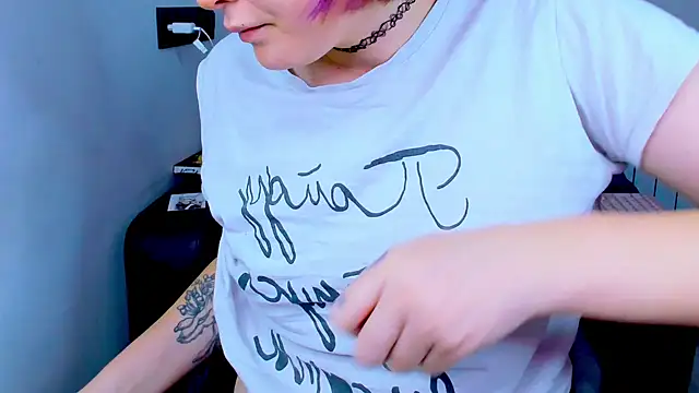 dollmore online show from 26, 9, 2025