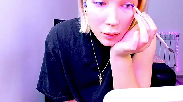 dollmore online show from 29, 11, 2025