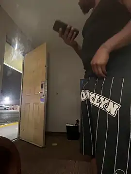 Stressreliever82 online show from 5, 4, 2026