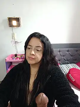lucia vonne  online show from 6, 6, 2026