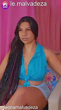 leonasafira online show from 28, 6, 2026