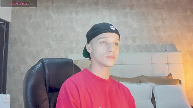 angelcortes online show from 14, 1, 2026