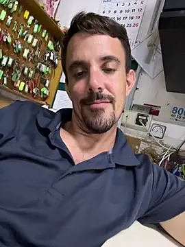 julian333 online show from 13, 7, 2026