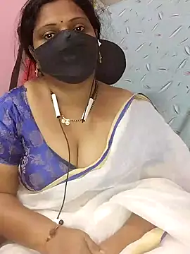 Snapshot of yours-kavaya chatting on 31, 12, 2024 yours-kavaya online show from 31, 12, 2024