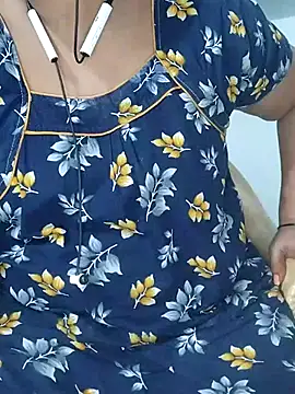 Snapshot of yours-kavaya chatting on 5, 3, 2025 yours-kavaya online show from 5, 3, 2025