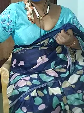Snapshot of yours-kavaya chatting on 10, 3, 2025 yours-kavaya online show from 10, 3, 2025