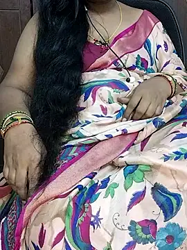 Snapshot of yours-kavaya chatting on 11, 9, 2025 yours-kavaya online show from 11, 9, 2025