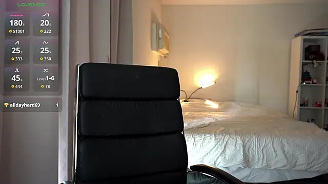 olivia jeas online show from 4, 11, 2025