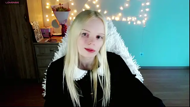 Emily Nyaffee online show from 1, 3, 2025