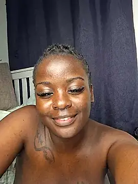 Snapshot of hornycreamybabe chatting on 22, 3, 2025 hornycreamybabe online show from 22, 3, 2025
