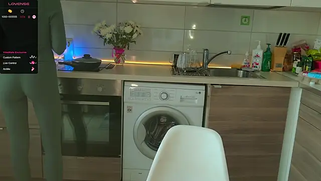 MissLovex online show from 10, 9, 2025