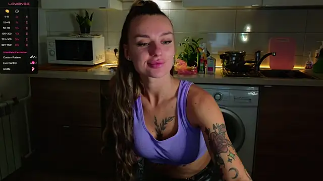 MissLovex online show from 27, 10, 2025