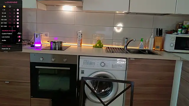 MissLovex online show from 25, 11, 2025