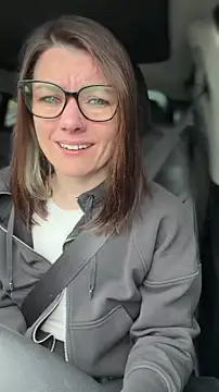 LadyLena1 online show from 1, 4, 2026