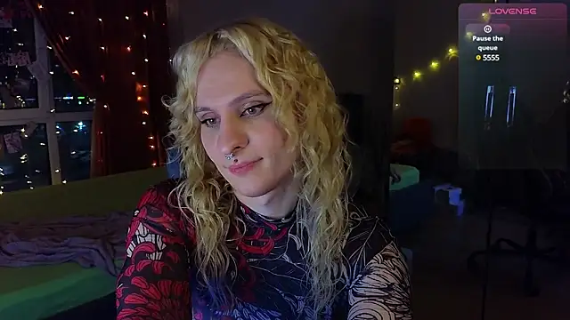 Lori Myaf online show from 22, 2, 2025