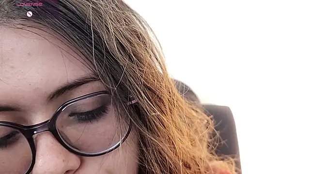 irinasweet27 online show from 10, 10, 2025