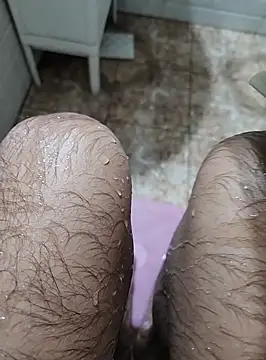 Snapshot of surfer_fun29 chatting on 10, 12, 2024 surfer fun29 online show from 10, 12, 2024