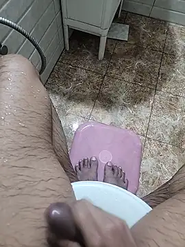 Snapshot of surfer_fun29 chatting on 14, 12, 2024 surfer fun29 online show from 14, 12, 2024