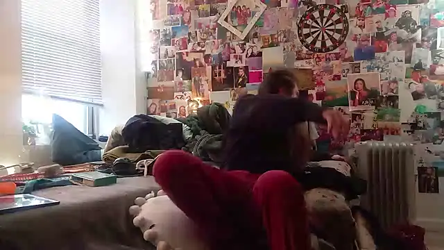 DownstairsSky online show from 31, 1, 2025