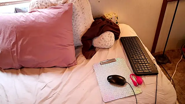 xxpixeyxx online show from 9, 11, 2025