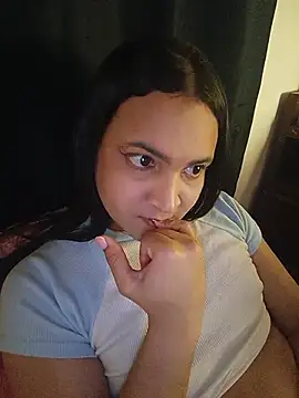 Snapshot of Andrys_ chatting on 4, 6, 2026 Andrys online show from 4, 6, 2026