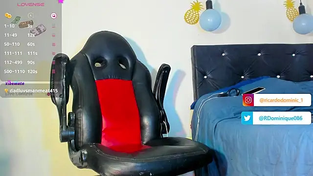 Snapshot of FuckHardlove chatting on 24, 1, 2025 FuckHardlove online show from 24, 1, 2025