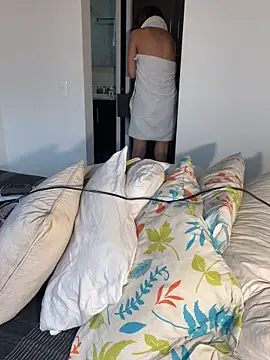 Ameellie online show from 28, 1, 2025