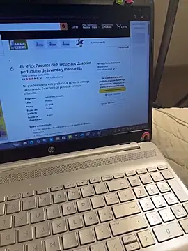 Ameellie online show from 8, 3, 2025