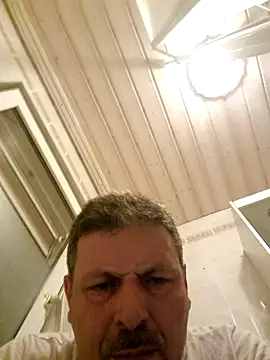 doktor38 online show from 15, 4, 2026