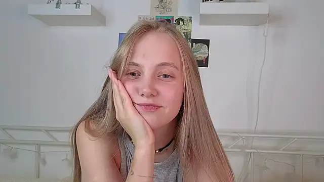 Snapshot of _Appr0ved_ chatting on 11, 2, 2025 Appr0ved online show from 11, 2, 2025