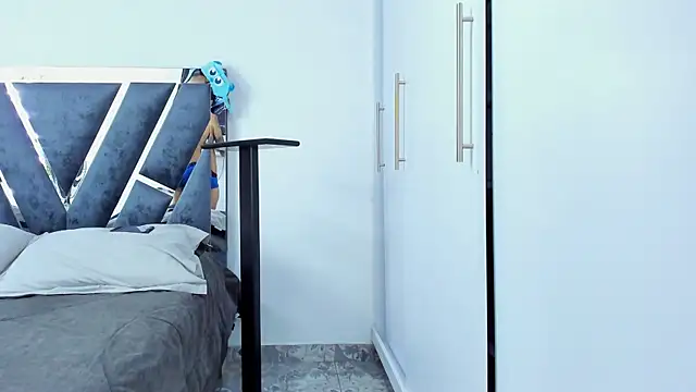 Zack Froone online show from 16, 10, 2025