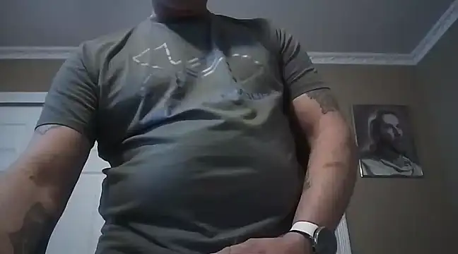 Cockrub1 online show from 1, 2, 2025