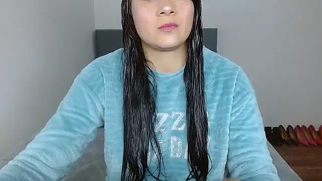 Snapshot of celeste_2023 chatting on 24, 11, 2025 celeste 2023 online show from 24, 11, 2025