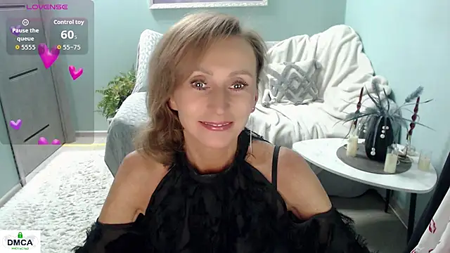 HornyMilf 777 online show from 1, 2, 2026