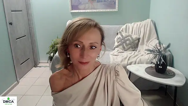 Snapshot of HornyMilf_777 chatting on 1, 7, 2026 HornyMilf 777 online show from 1, 7, 2026