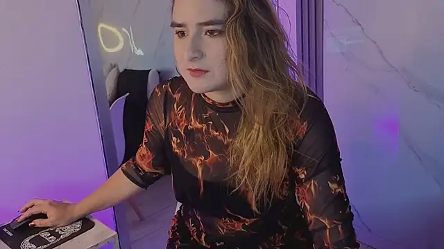 CandyQueenGold online show from 7, 2, 2026