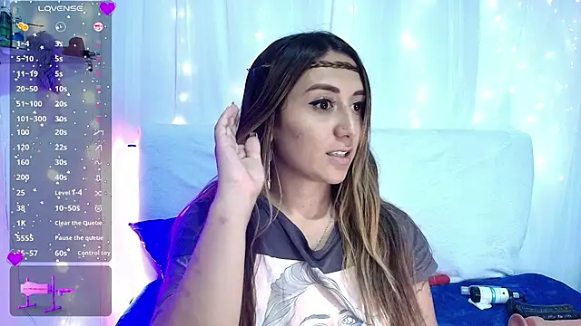 Natasha Wilde  online show from 17, 1, 2025