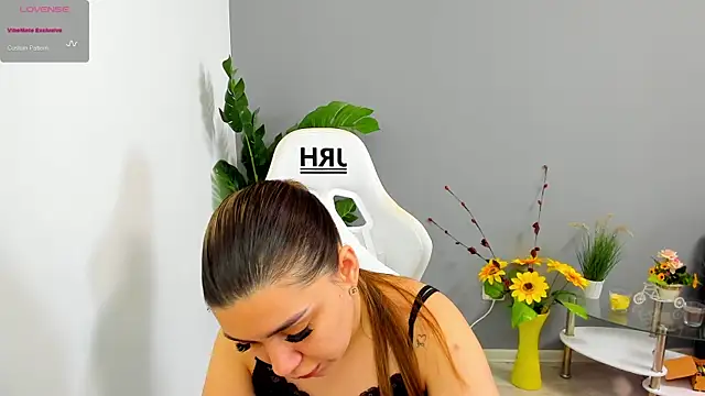 Snapshot of EveEvian chatting on 29, 5, 2026 EveEvian online show from 29, 5, 2026